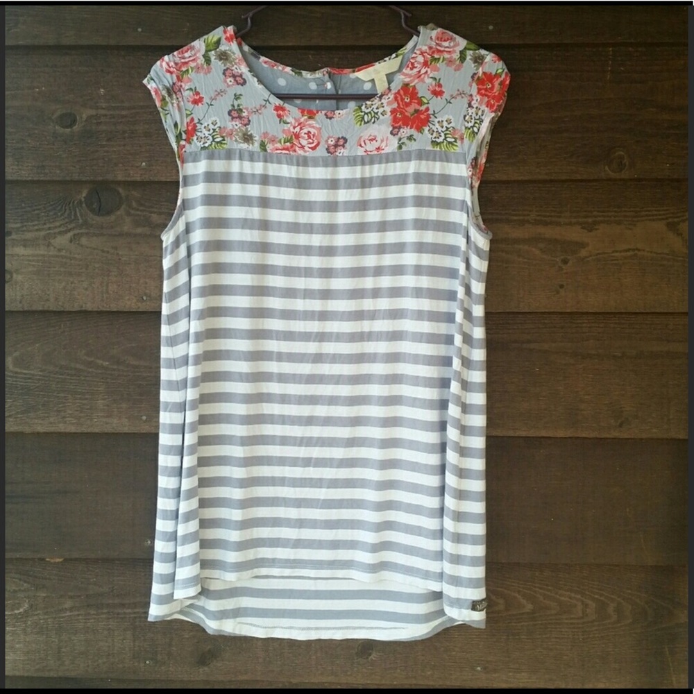 Matilda Jane Floral Stripped Top 😍